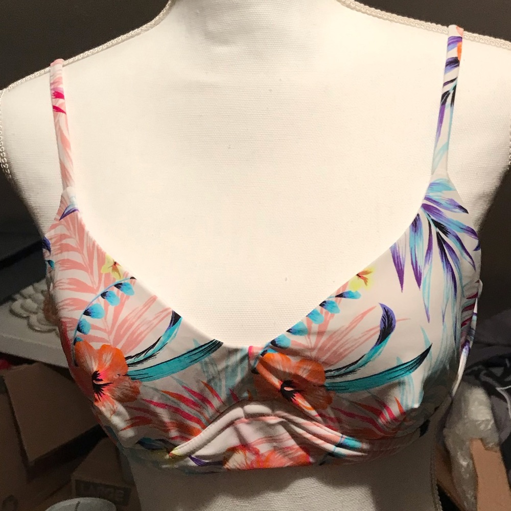 Bikini top
